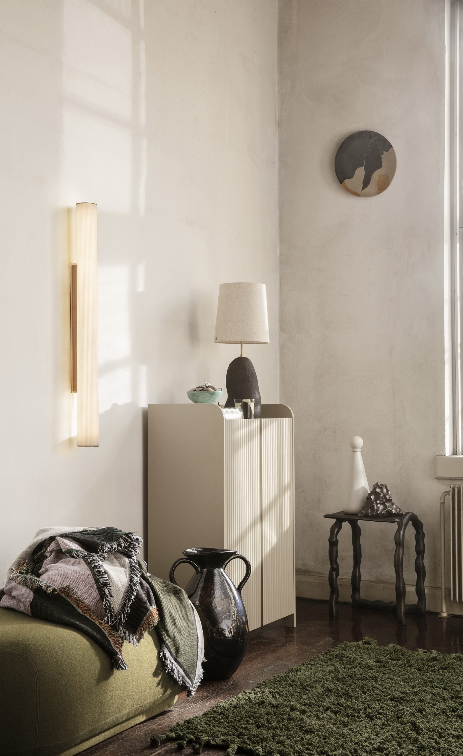 Настінний світильник Vuelta 100  латунь від Ferm Living