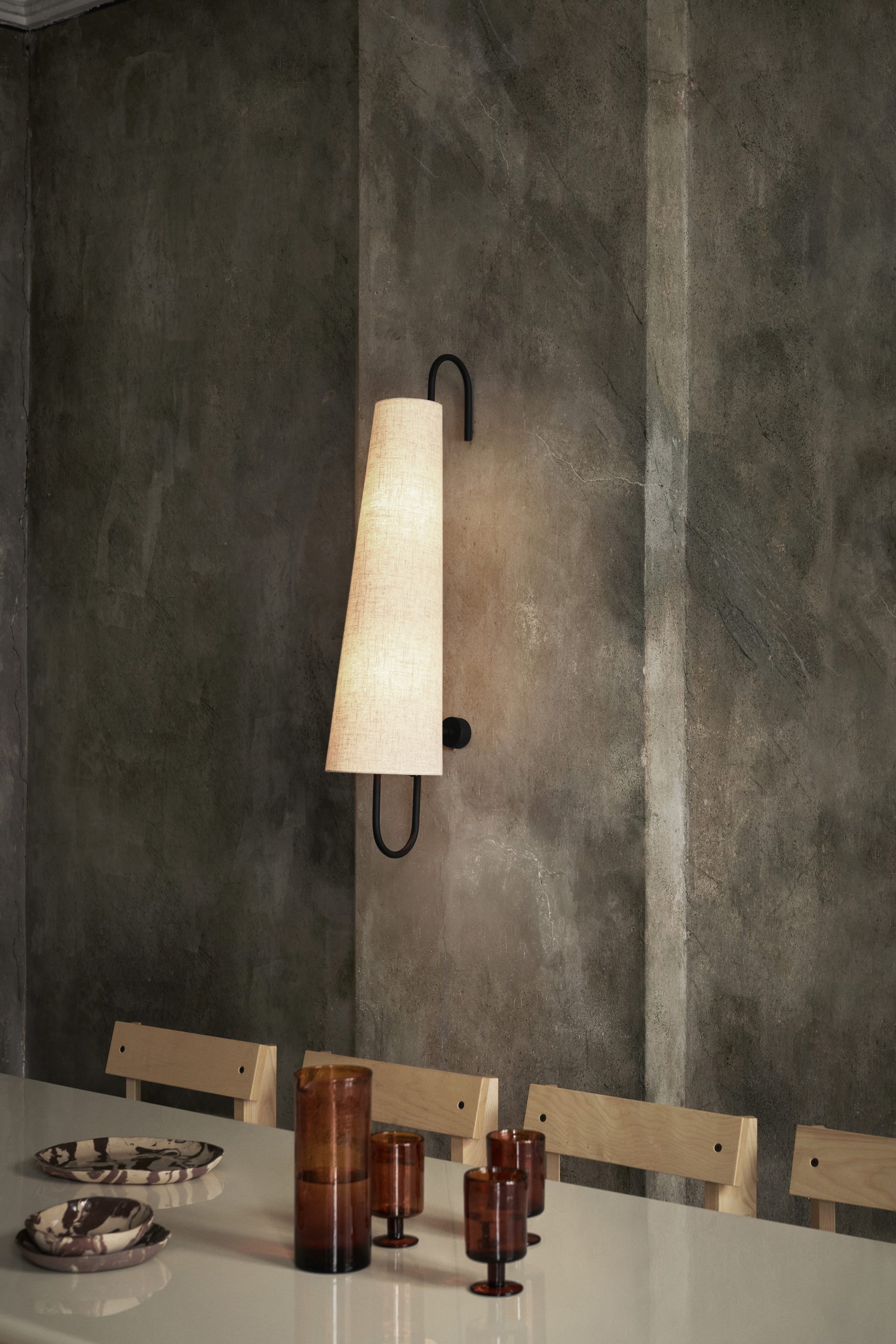 Настінний світильник Ancora від Ferm Living