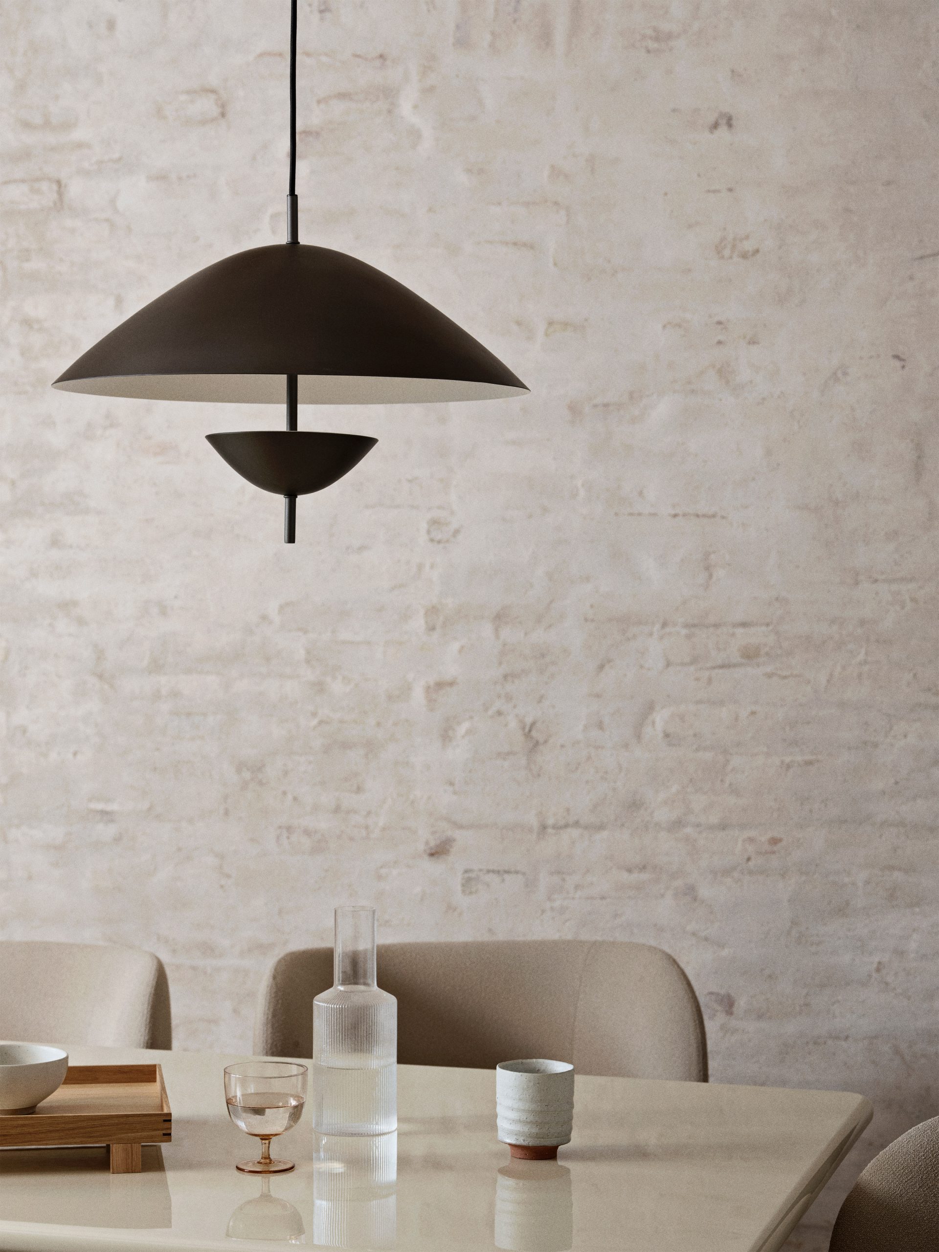 Підвісна лампа Lod чорного кольору від Ferm Living