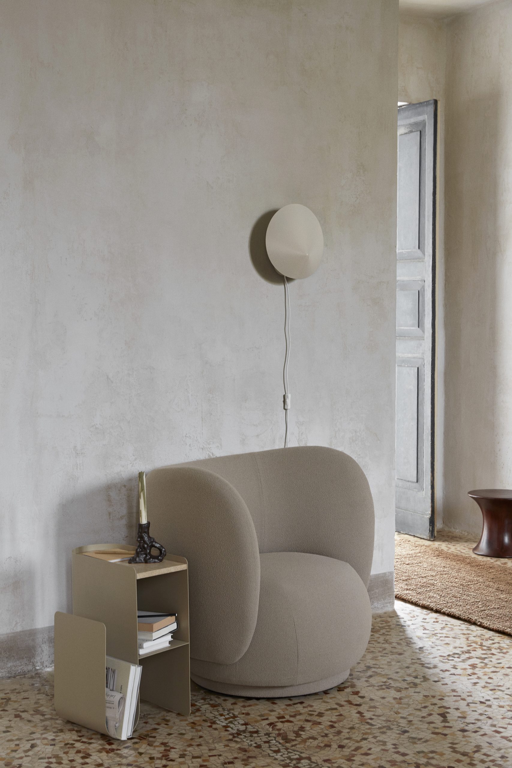 Настінний світильник Arum кольору  кашемір від Ferm Living