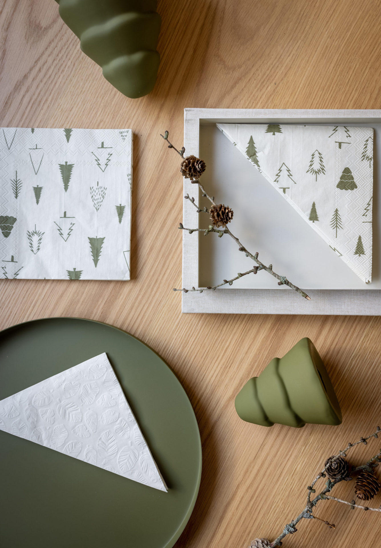 Скульптура Snowy  в оливковому кольорі від Cooee Design