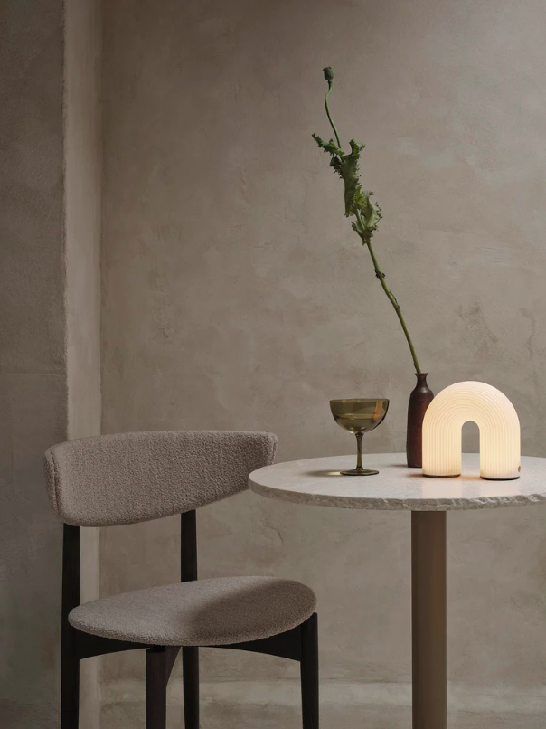 Портативна лампа Vuelta білого кольору від Ferm Living