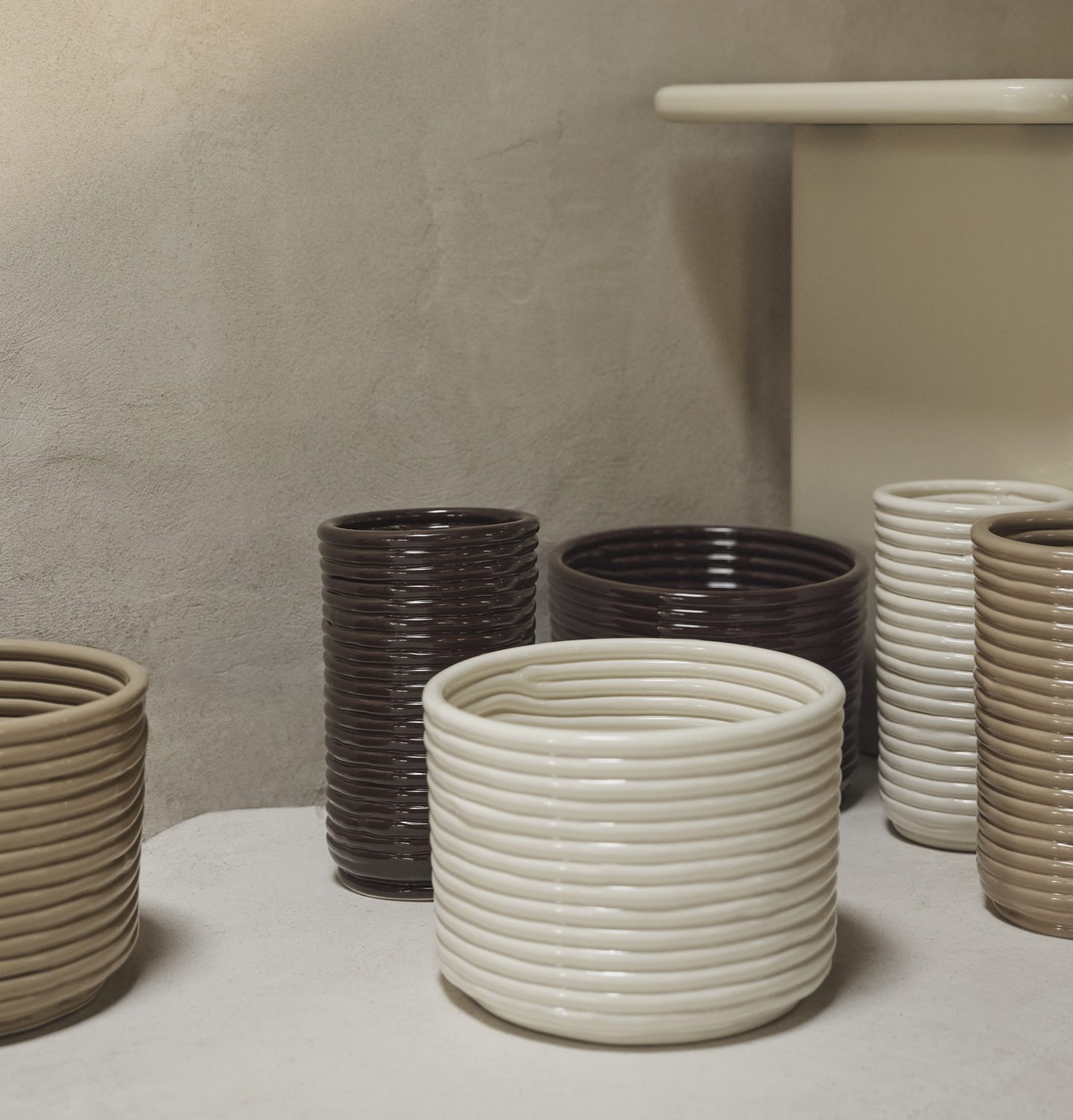 Горщик  для рослин Corduroy білого кольору від Ferm Living