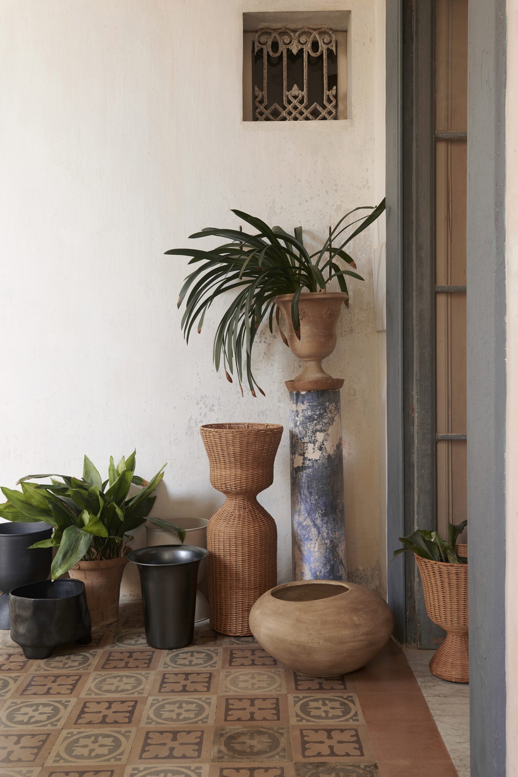 Горщик  для рослин Dodu коричневого кольору від Ferm Living