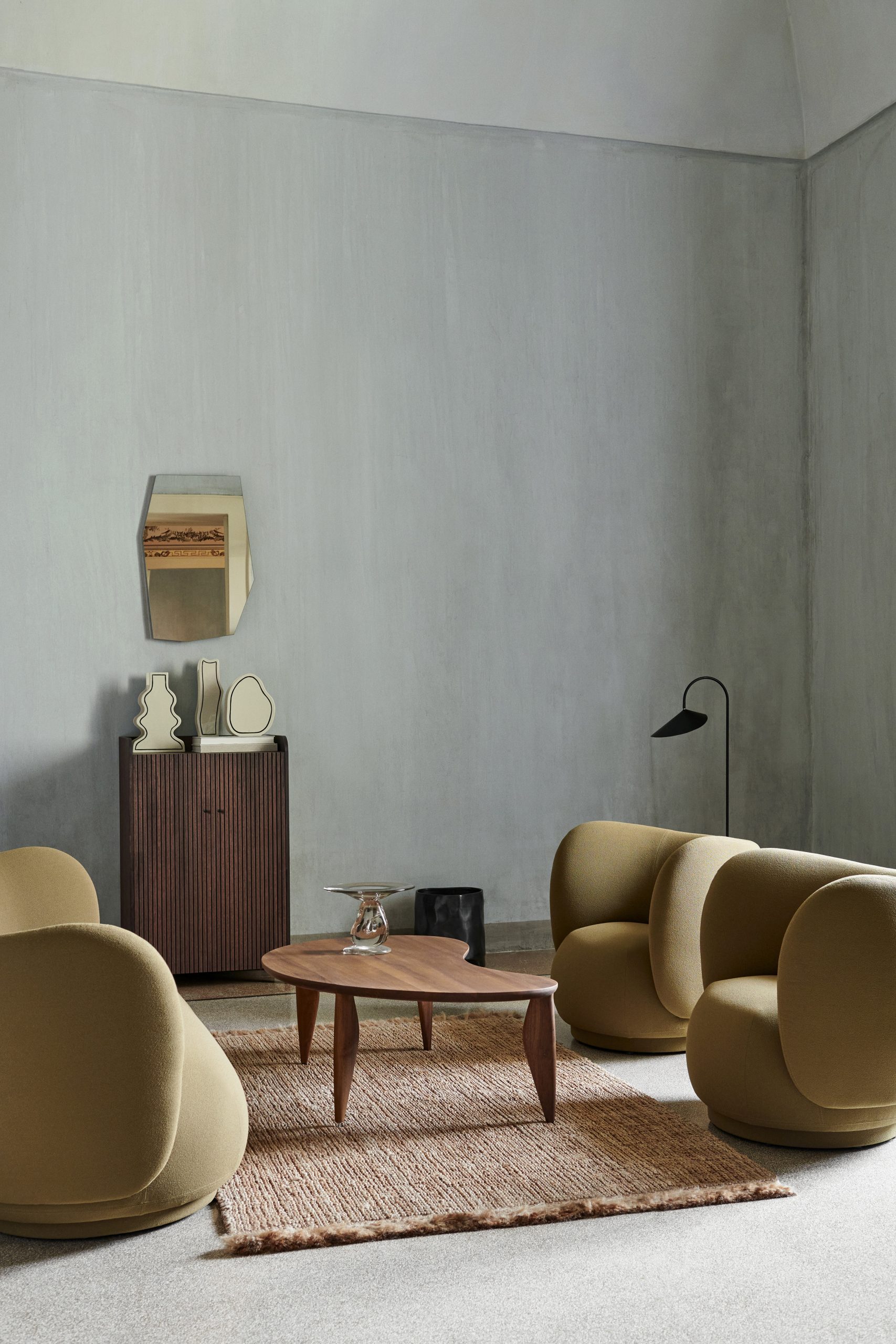 Ваза Paste білого кольору від Ferm Living