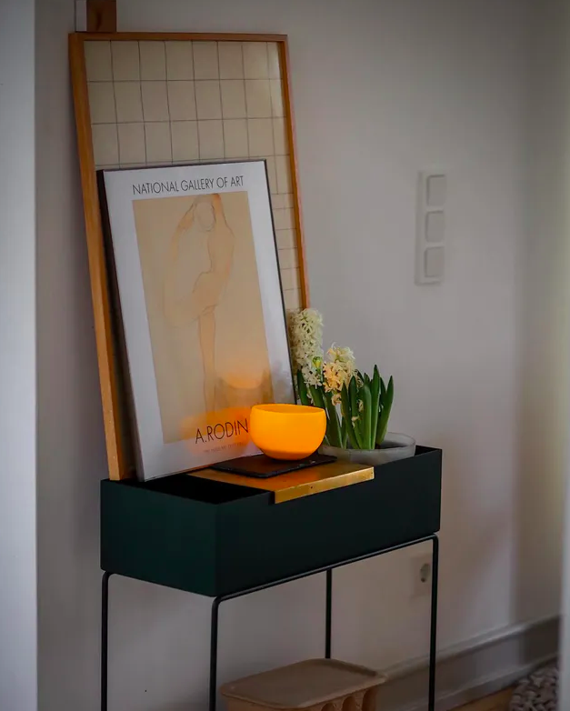Ящик для рослин чорного кольору  від Ferm Living