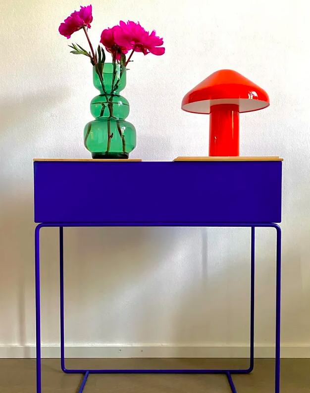 Ящик для рослин яскраво-синього кольору Ferm Living