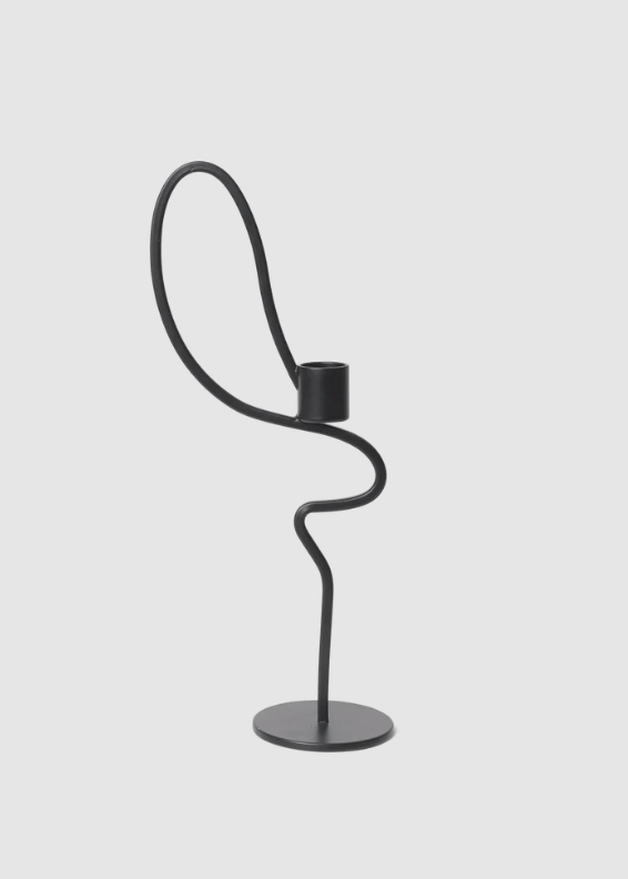 Cвічник Valse Tall кольору кашемір від  Ferm Living