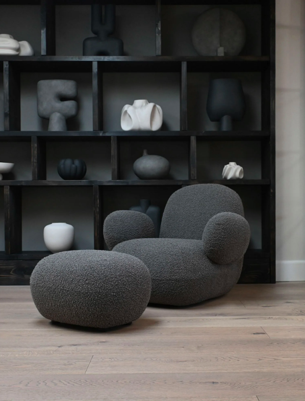 Крісло Toe Flat темно-сірого кольору  від 101 Copenhagen