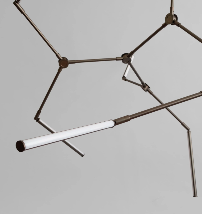 Люстра Stick  бронзового кольору від 101 Copenhagen