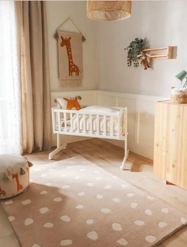 Дитячий килим Savannah сіро-коричневого кольору від Benuta.