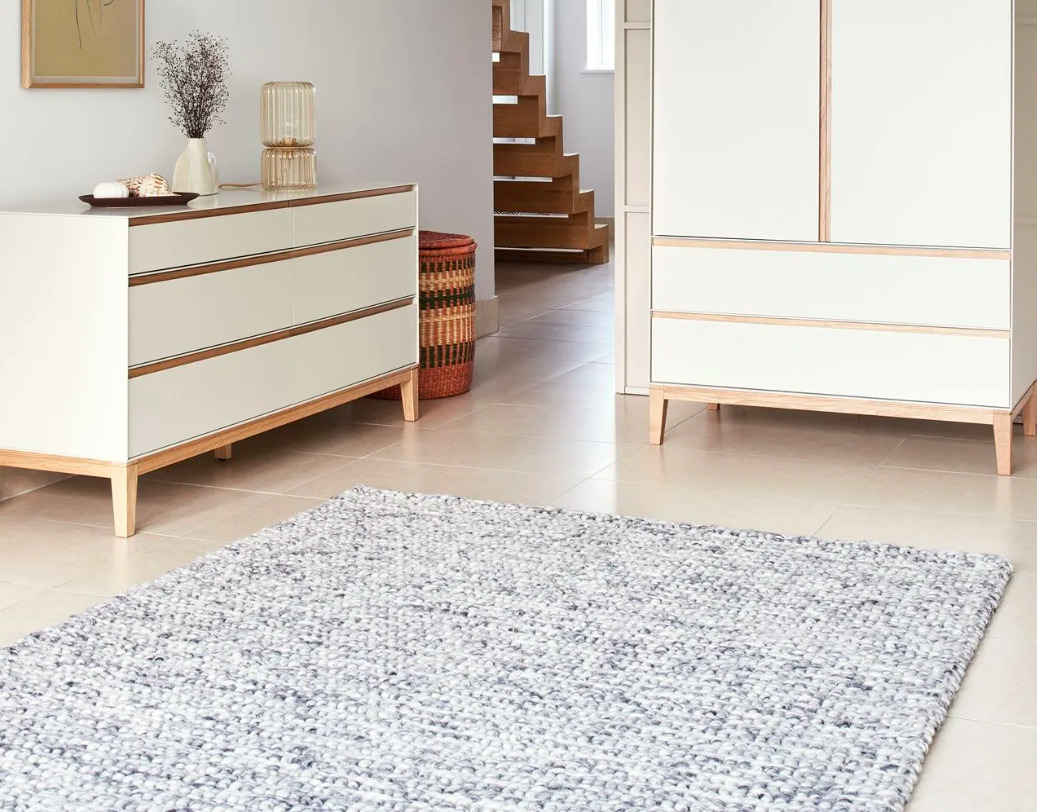 Килим Cordoba сірого кольору від Linie Design