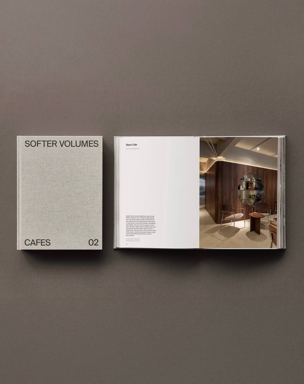 Інтр’єрна книга Cafes 02 від Softer Volumes