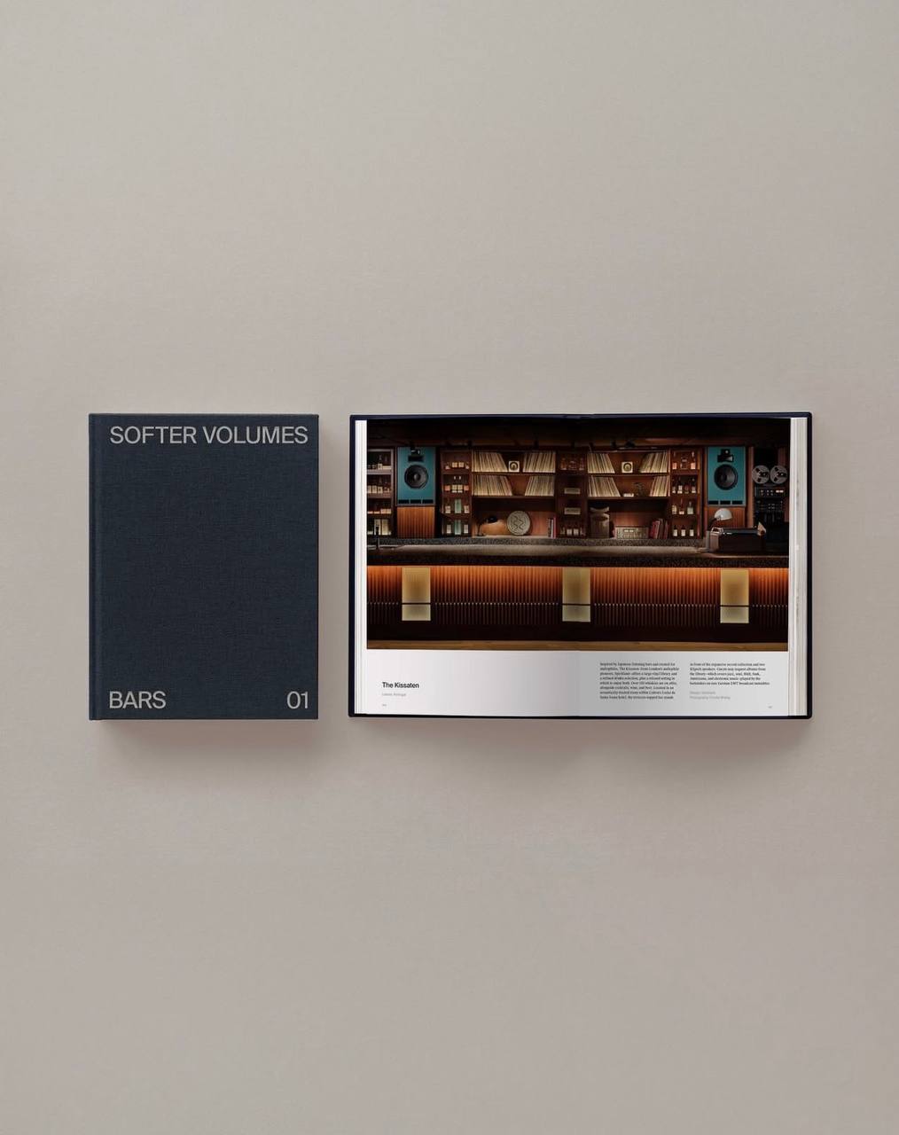 Інтр’єрна книга Bars 01 від Softer Volumes