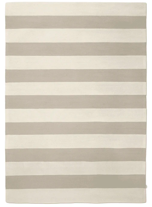 Килим Stripe Bouclе бежевого кольору від Classic Collection.