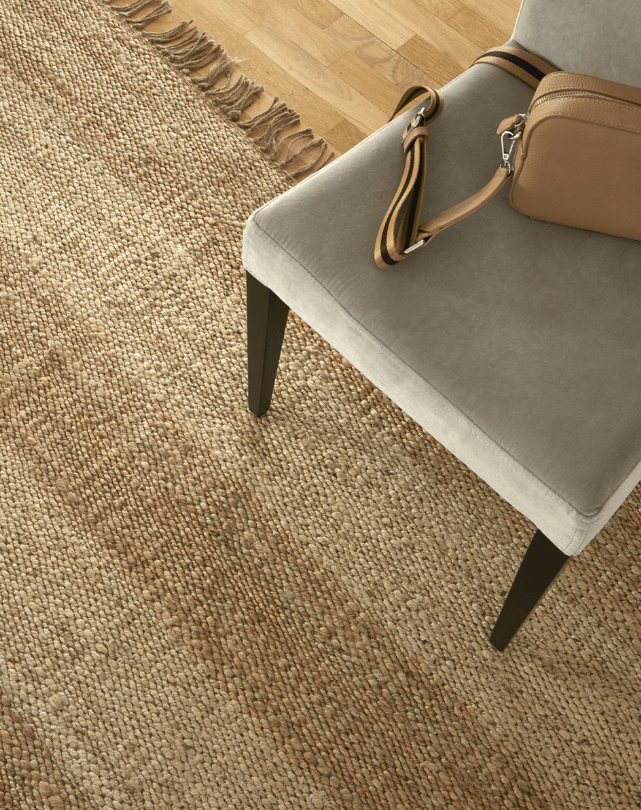 Килим Stripe Jute природного кольору від Classic Collection.
