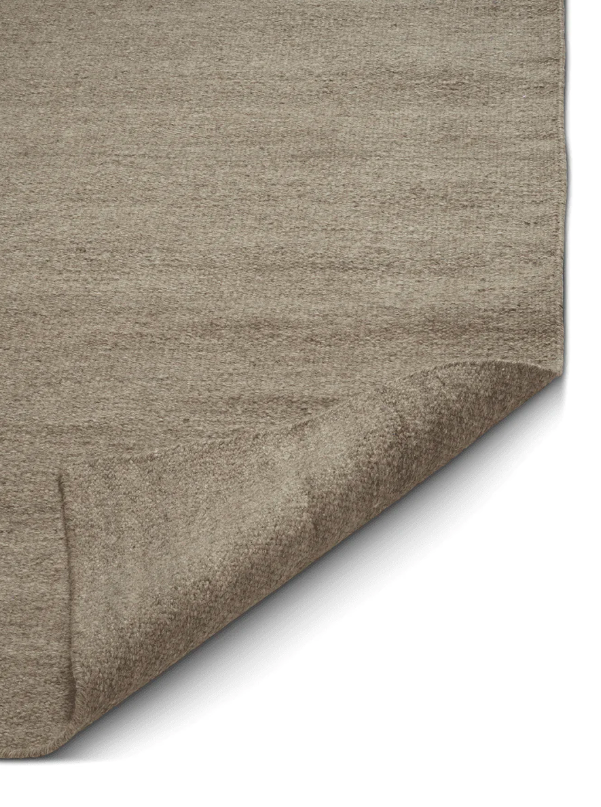 Килим Plain колір природно-бежевий від Classic Collection.