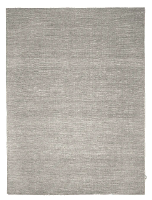 Килим Plain кольору срібла від Classic Collection.