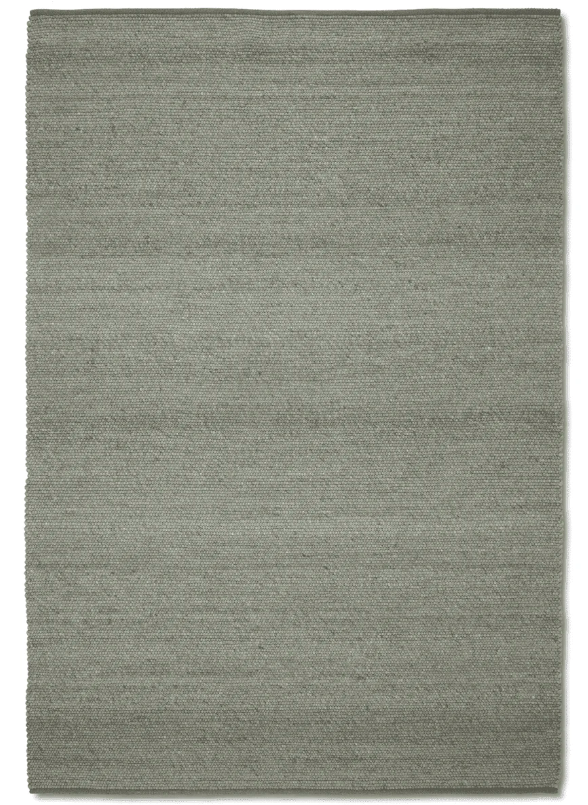 Килим Merino зеленого кольору від Classic Collection.