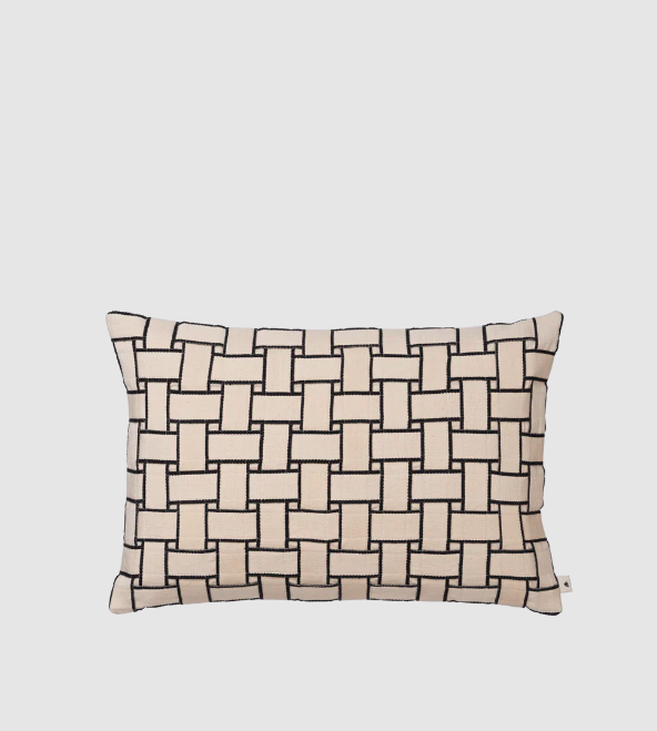 Декоративна подушка Lattice Offset від Ferm Living