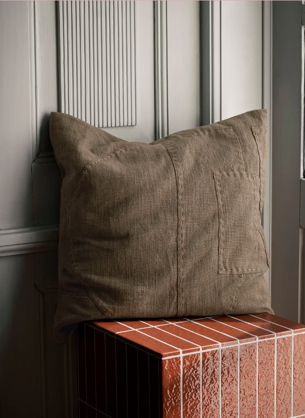 Декоративна подушка Darn від Ferm Living