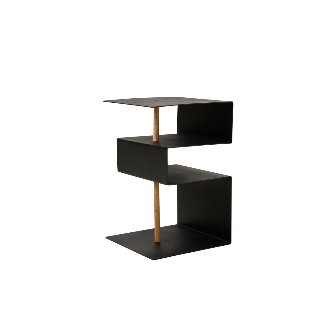 Журнальний столик Edge чорнного кольору від Andersen Furniture