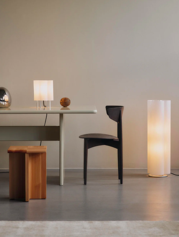 Торшер Boe білого кольору від Ferm Living