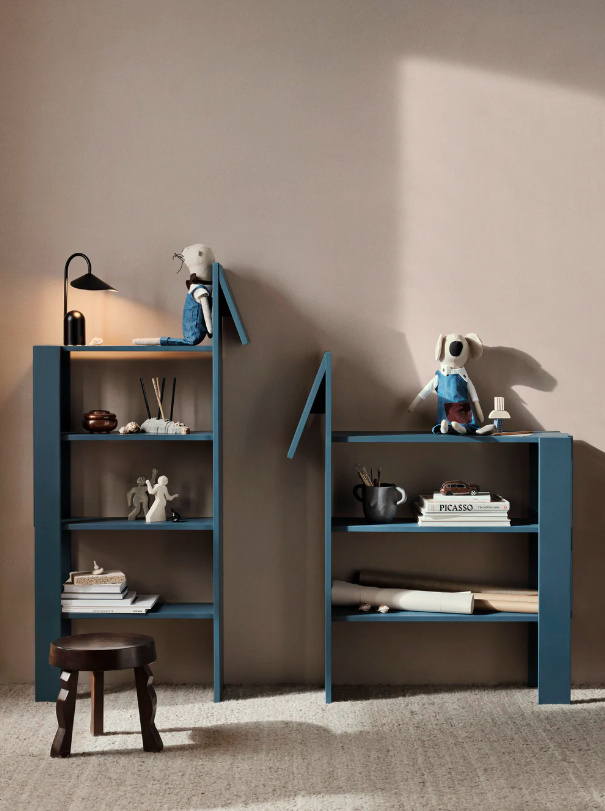 Книжкова полиця Giraffe від Ferm Living