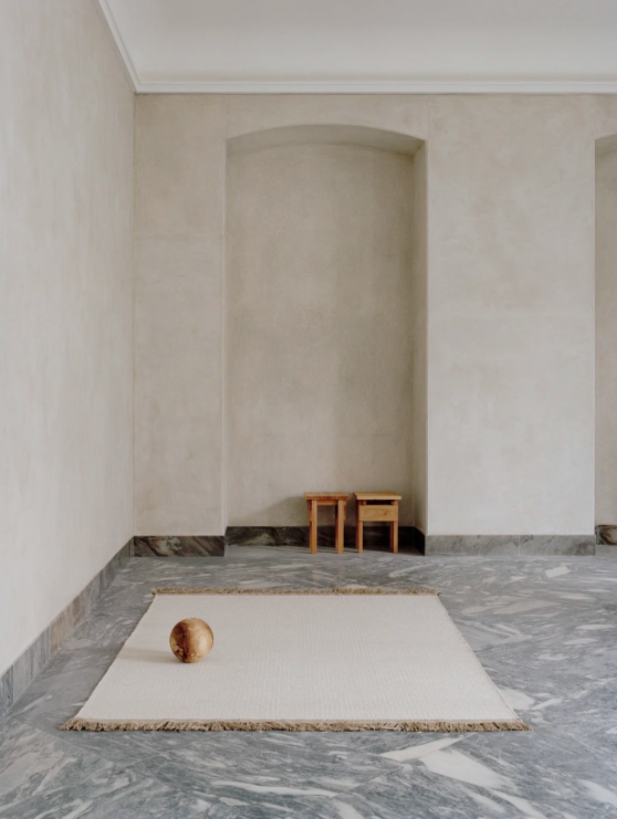 Килим  Pastoral Uniti білого кольору від Linie Design