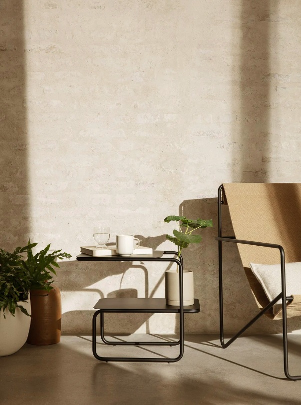 Приставний столик Level від Ferm Living