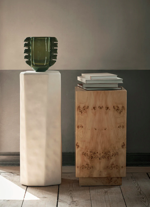 Постамент Staffa кольору слонової кістки від Ferm Living