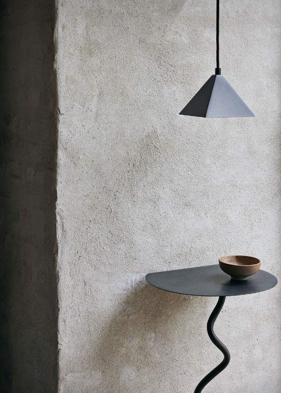 Настінний столик Curvature від Ferm Living