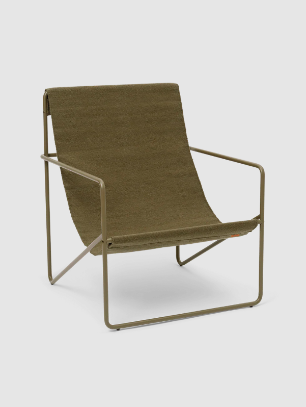 Вуличне крісло Desert Lounge оливкового кольору від Ferm Living