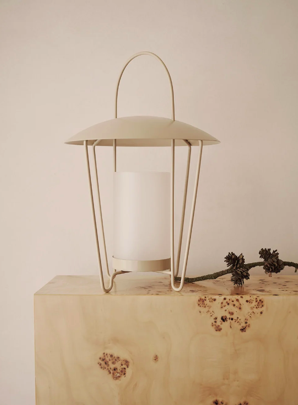 Садовий ліхтар Abri колір кашемір від Ferm Living