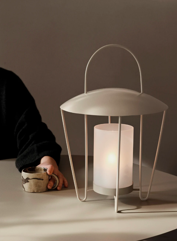 Садовий ліхтар Abri колір кашемір від Ferm Living