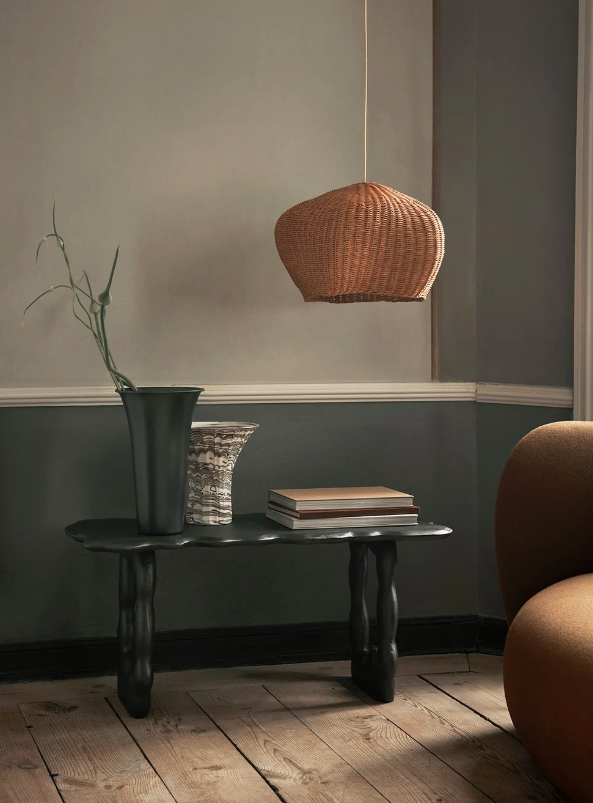 Журнальний столик Dal Piece чорного кольору від Ferm Living